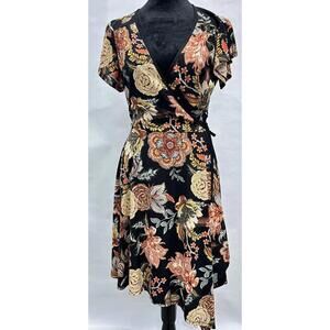 Xhiliration Sz M Black Floral Dress Short Sleeve Dark Romantic‎ Boho